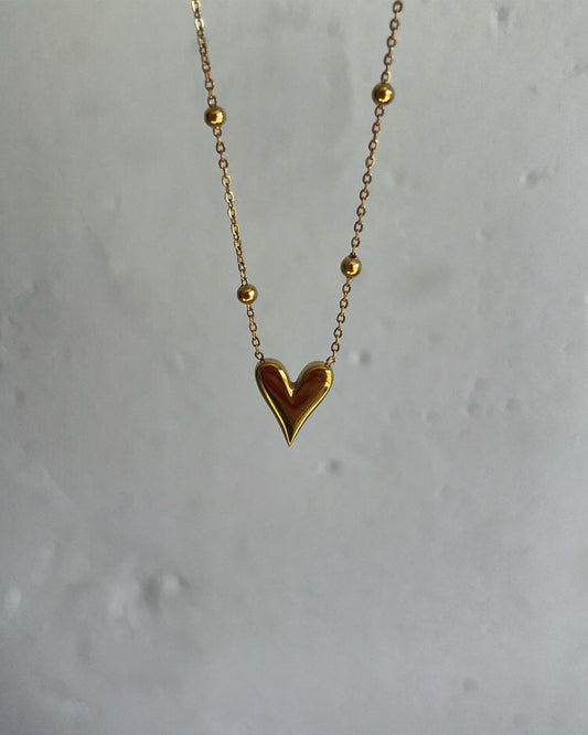 Heart shaped 18K gold